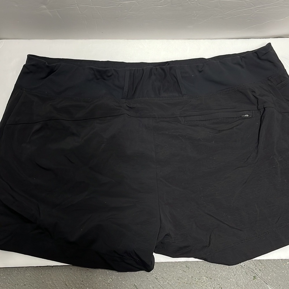 Athleta Trekkie North Shorts size 26 plus size black - Picture 5 of 6